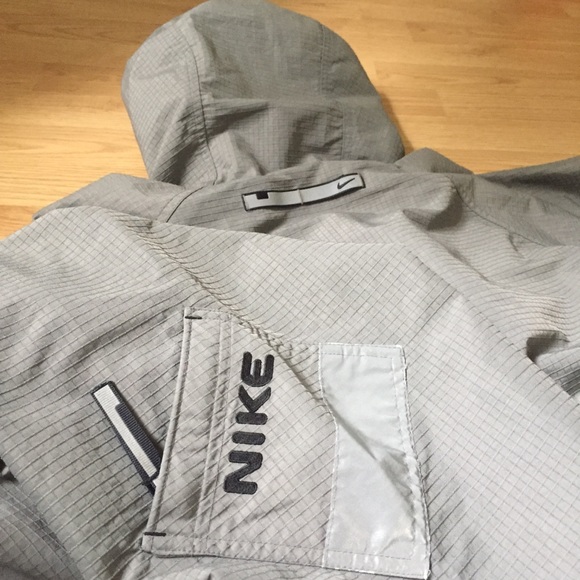 Vintage Nike Pullover - Picture 2 of 6